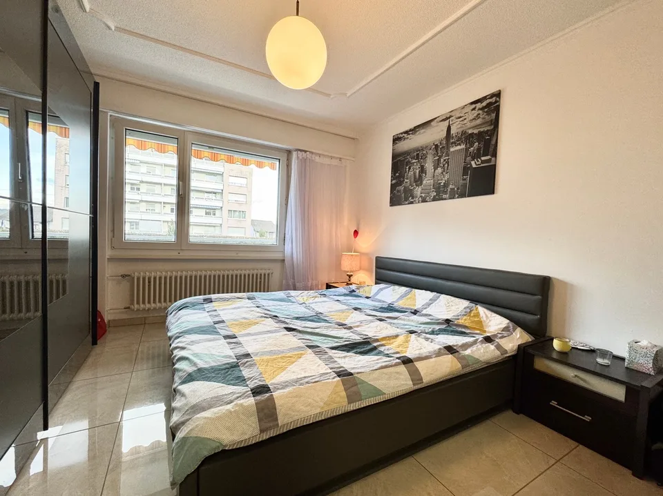 EINZIGARTIGE LAGE MIT POOL & AAREZUGANG – Foto 6 von 13