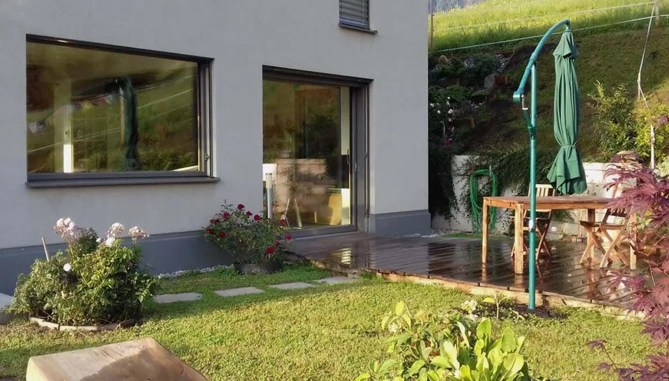 Valcolla, Comune di Lugano, vendiamo un’affascinante e moderna casa