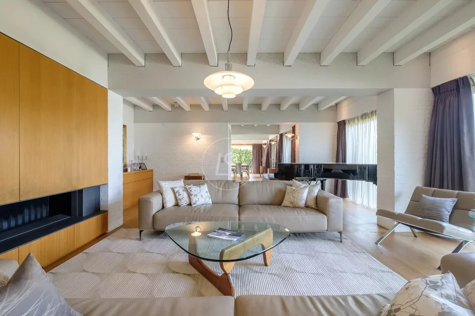 Luxuriöse Architekten-Villa, Seeblick, Spa, Pool, Rive Gauche