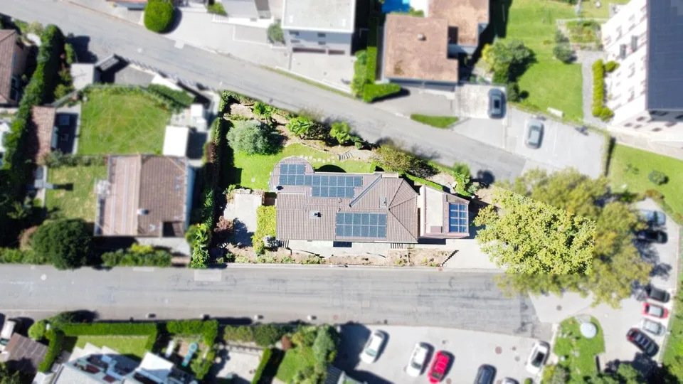 Sonniges Haus mit großem Potenzial – Foto 9 von 9