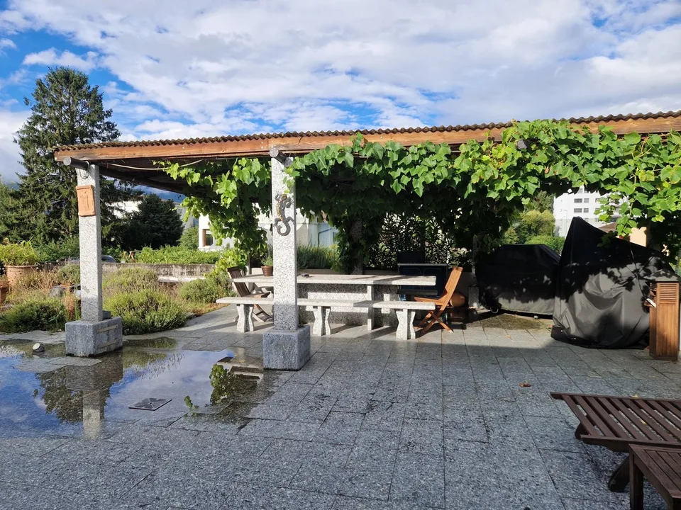 Spacious individual property with medical office