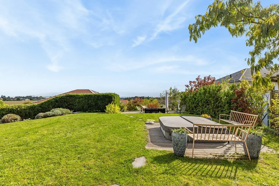 Villa individuelle avec vue panoramique sur le lac Léman