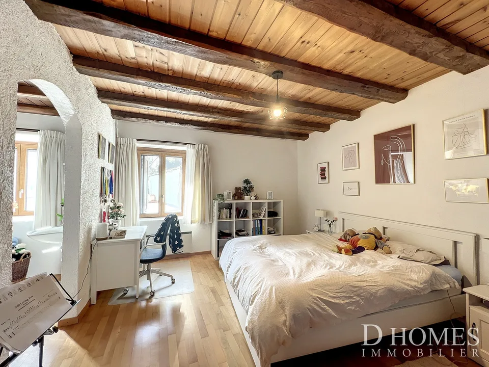 Ampia casa di villaggio completamente ristrutturata – foto 6 di 9