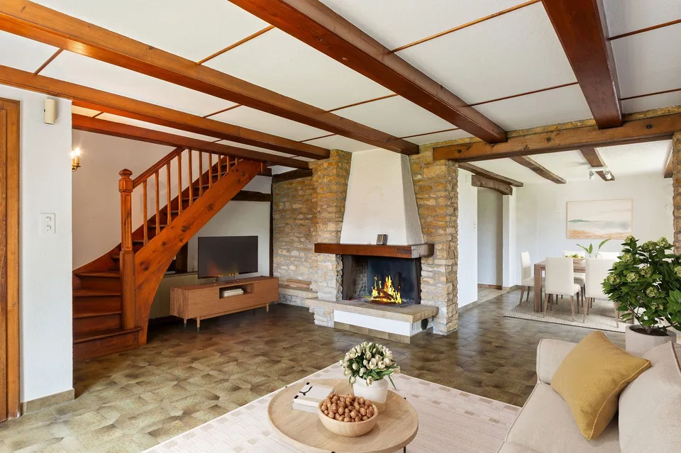 Casa di villaggio con 6.5 locali e rurale a Montignez
