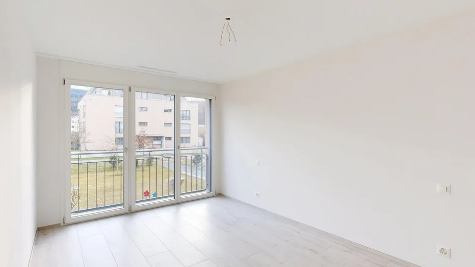 Moderne 2.5-Zimmer Eigentumswohnung mit schönem Balkon.