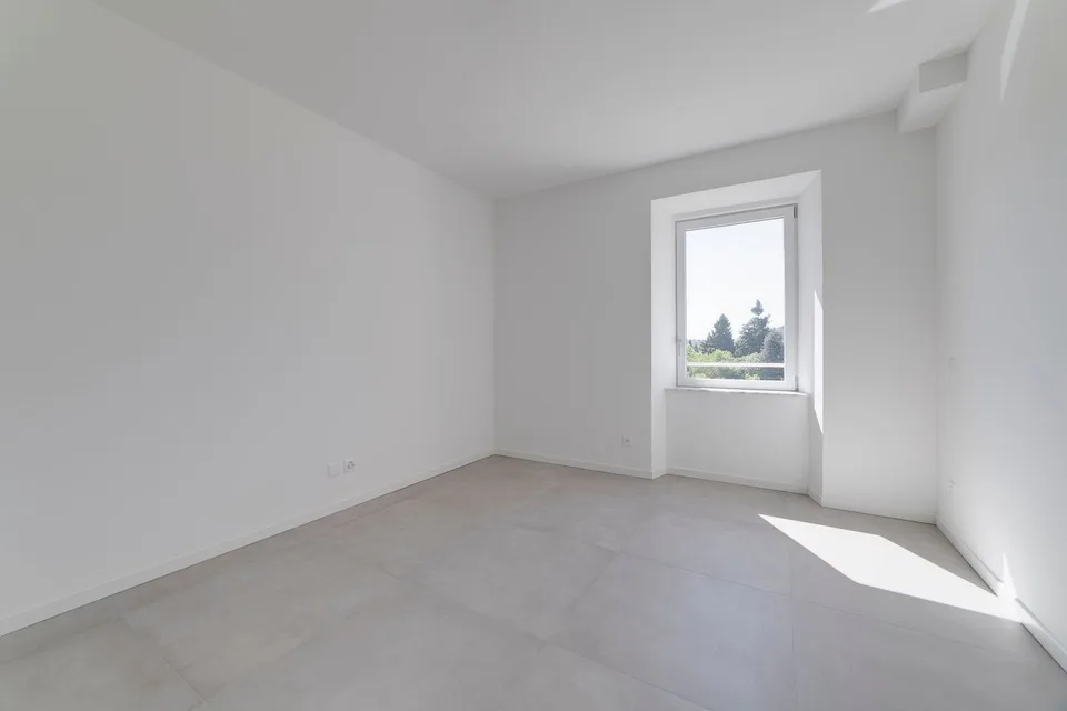 Modernes und elegantes Apartment mit fantastischer überdachter Terrasse und Garten