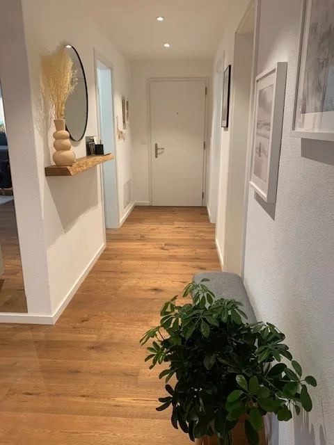 Casa multifamiliare intrattenuta con 7 appartamenti