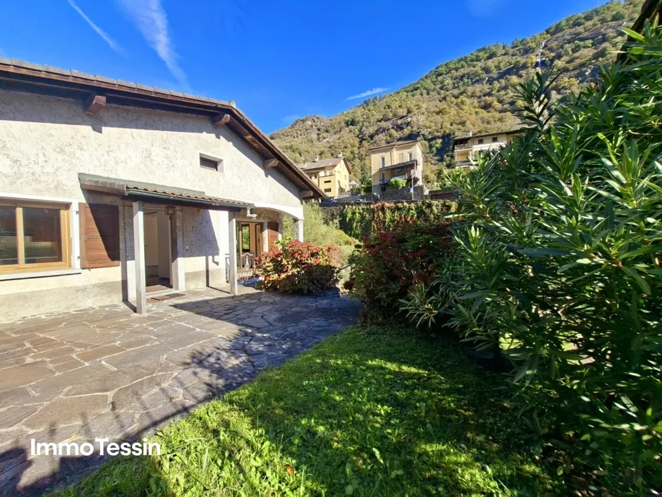 SELTENHEIT: Haus auf der Insel in Giornico, dem als schönstes Dorf in der Schweiz ausgezeichneten Dorf – Foto 6 von 13