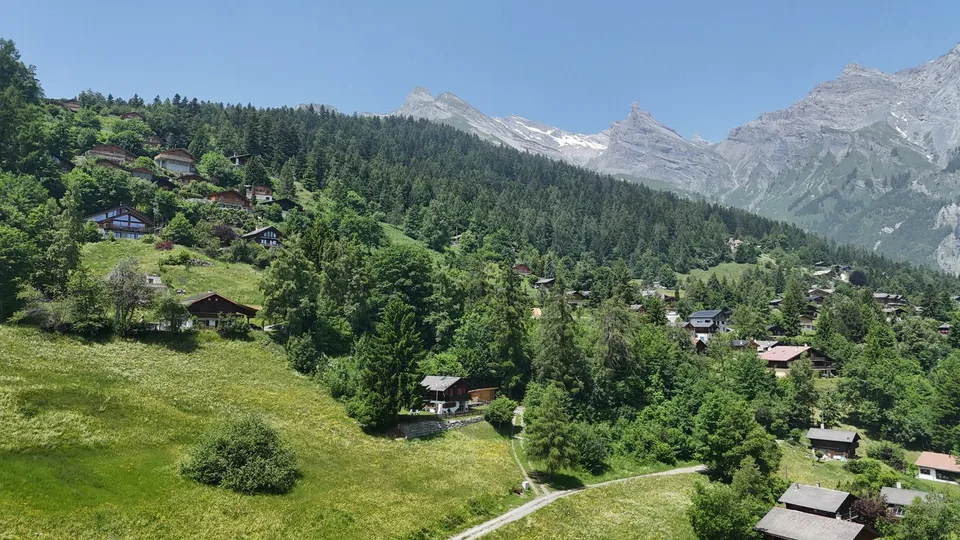 Chalet mit Charme in den Mayens de Chamoson mit Panoramablick auf die Alpen – Foto 11 von 21