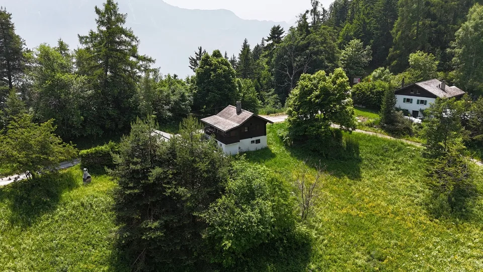 Chalet mit Charme in den Mayens de Chamoson mit Panoramablick auf die Alpen