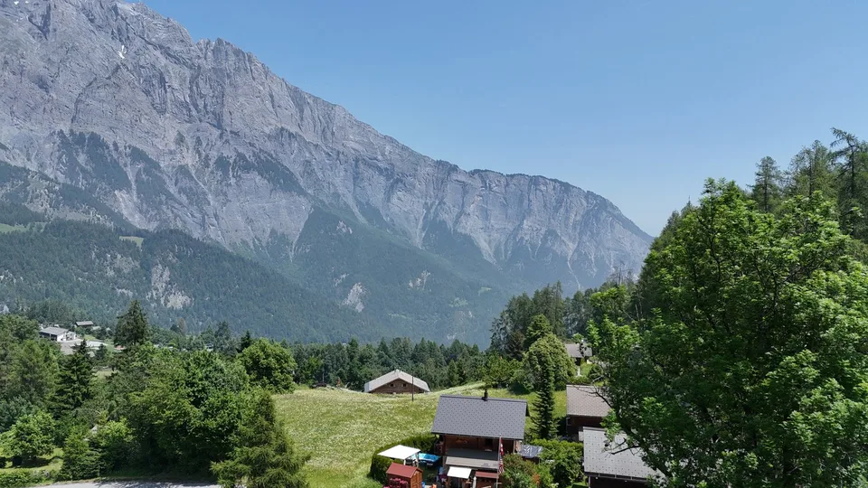 Chalet mit Charme in den Mayens de Chamoson mit Panoramablick auf die Alpen – Foto 13 von 21