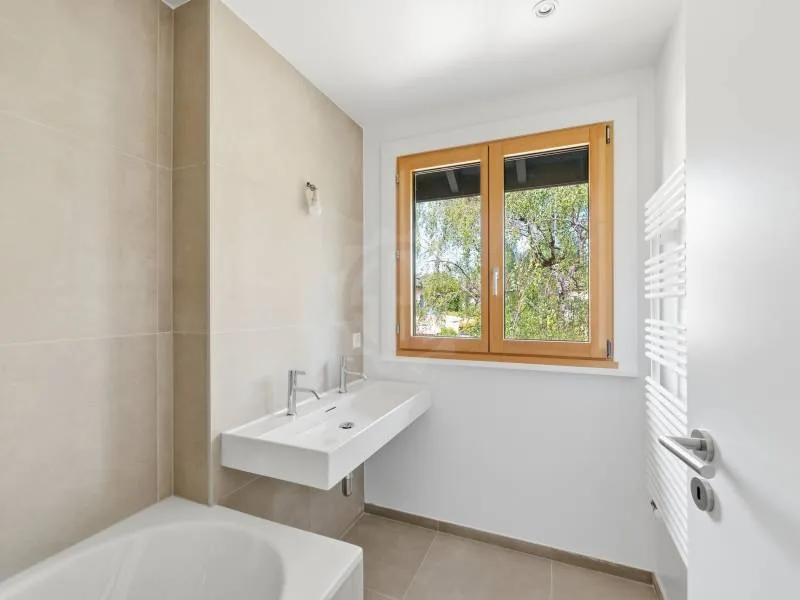 Charmantes, komplett renoviertes Haus – Foto 16 von 17