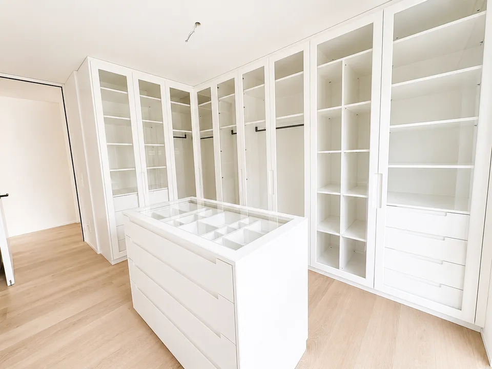 Elegante appartamento di città a Zug in ottima posizione