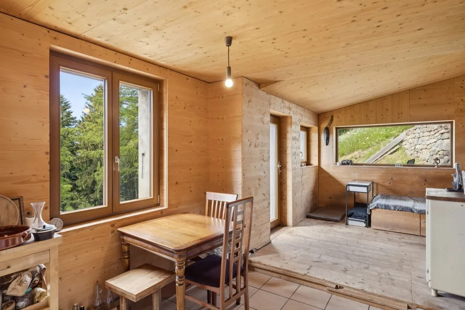 Einzelchalet mit 3,5 Zimmern inmitten der walliser Natur – Foto 11 von 13