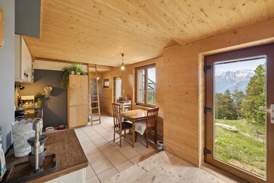 Chalet individuale di 3,5 locali nella natura vallesana