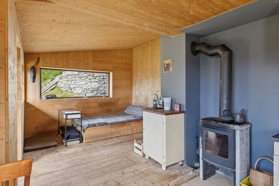 Einzelchalet mit 3,5 Zimmern inmitten der walliser Natur – Foto 9 von 13