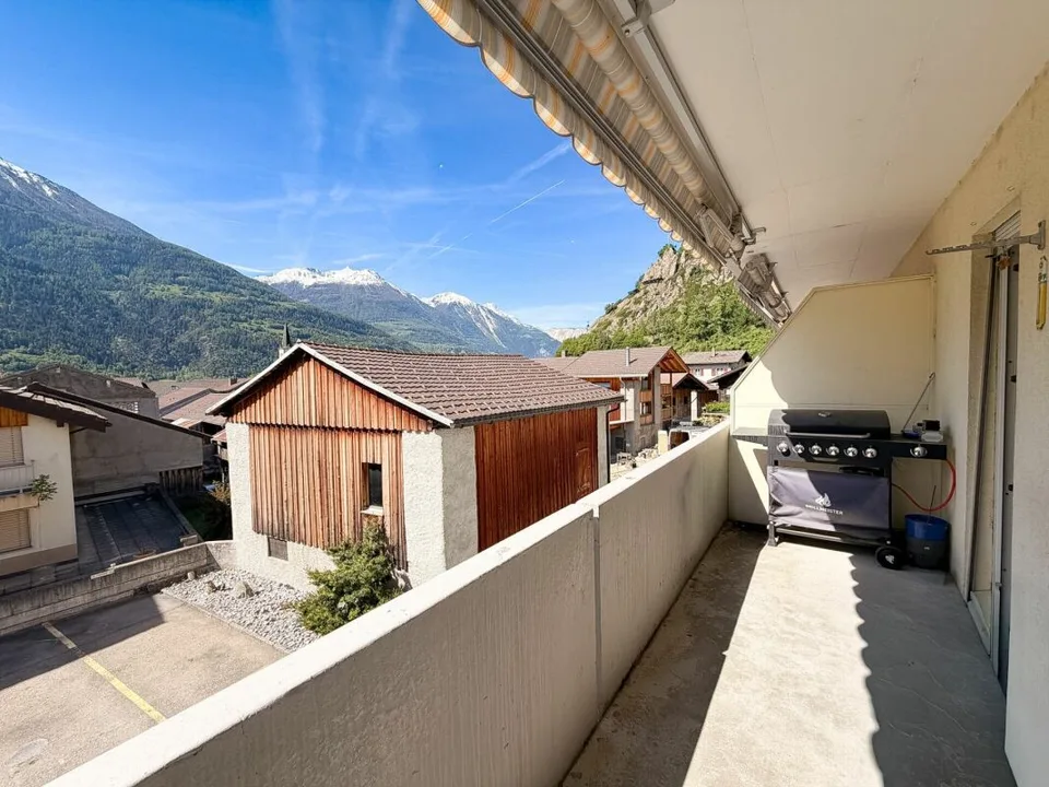 Appartamento di 4,5 locali completamente ristrutturato a Gampel – foto 10 di 18