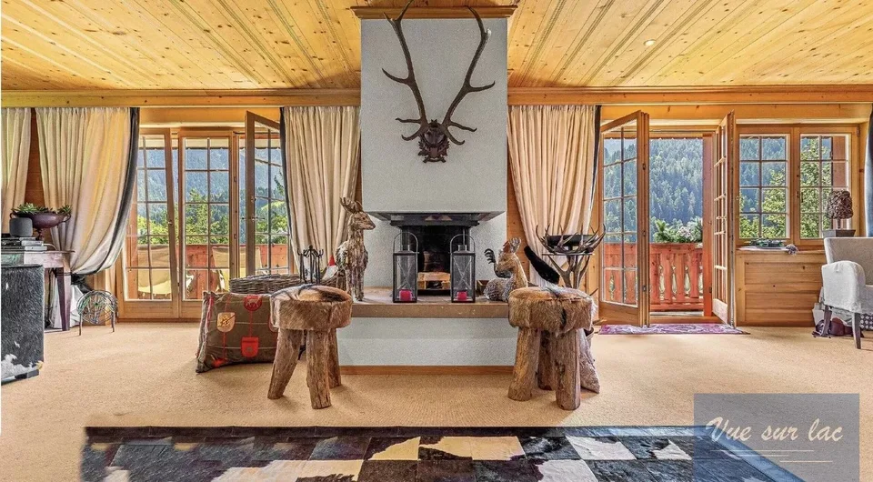 Sublime appartamento di lusso e panoramico a pochi minuti da Gstaad