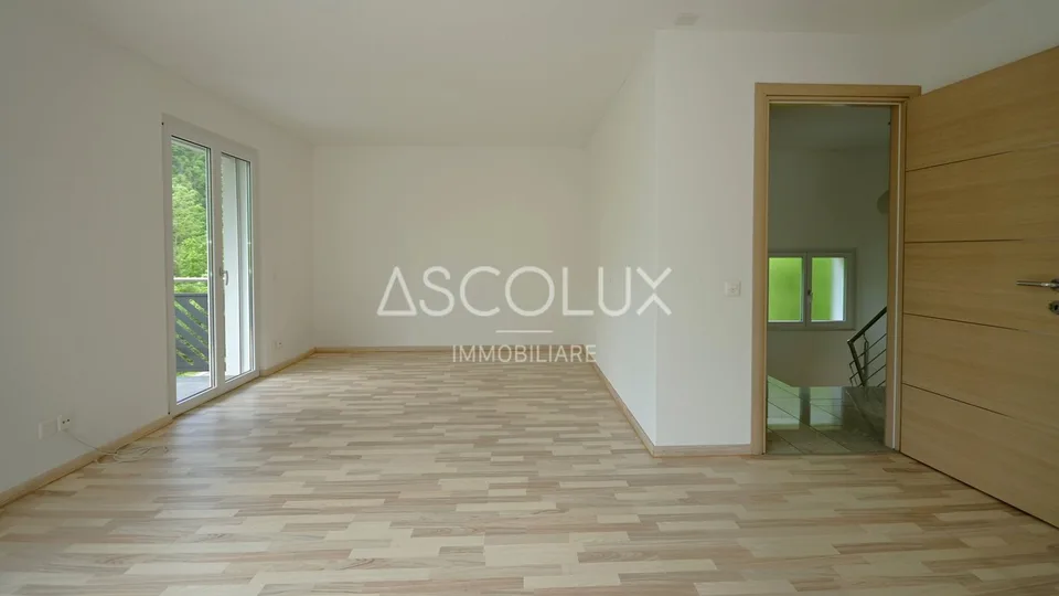 Hübsches 4.5-Zimmer-Einfamilienhaus mit Garten und Pool in ruhiger Wohnlage – Foto 21 von 25