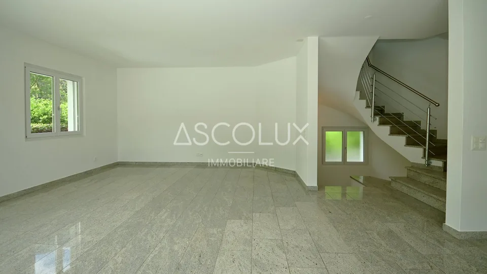Hübsches 4.5-Zimmer-Einfamilienhaus mit Garten und Pool in ruhiger Wohnlage – Foto 18 von 25