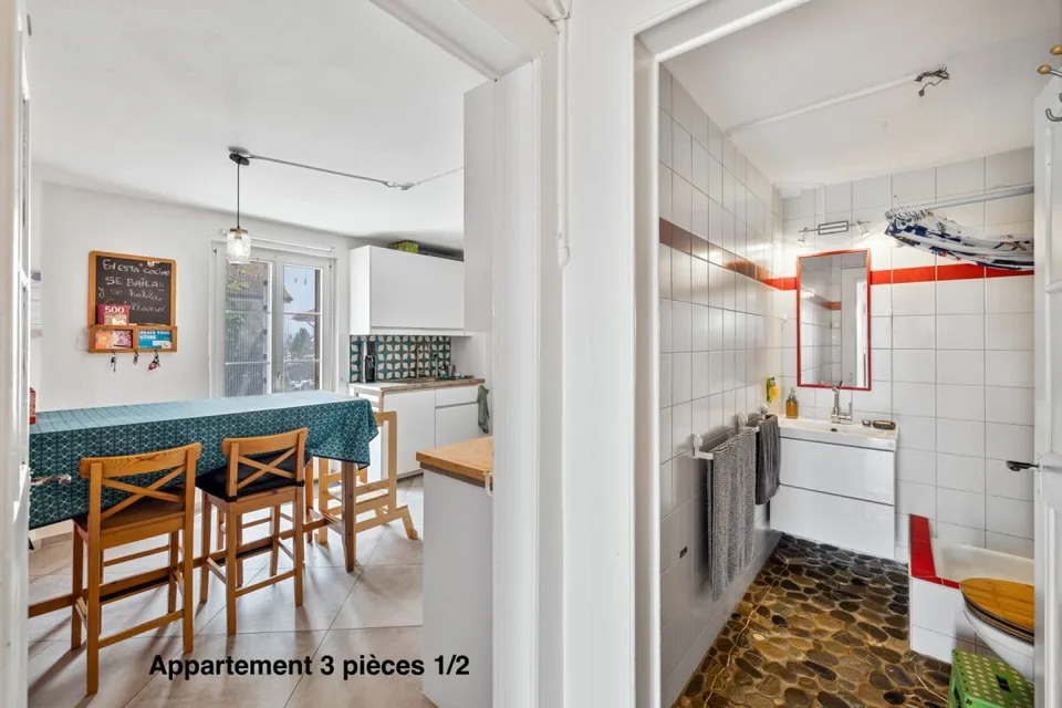 Fattoria di 820 m² con 3 appartamenti e 2 fienili parzialmente ristrutturati, a 8 km da Avenches e a 25 km da Neuchâtel e Friburgo. – foto 13 di 30
