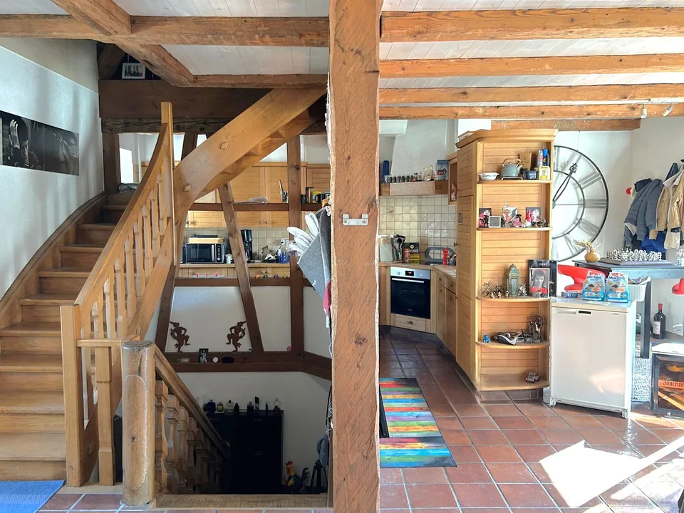 Bel appartement avec cachet en duplex de 3 pièces en PPE à Porrentruy