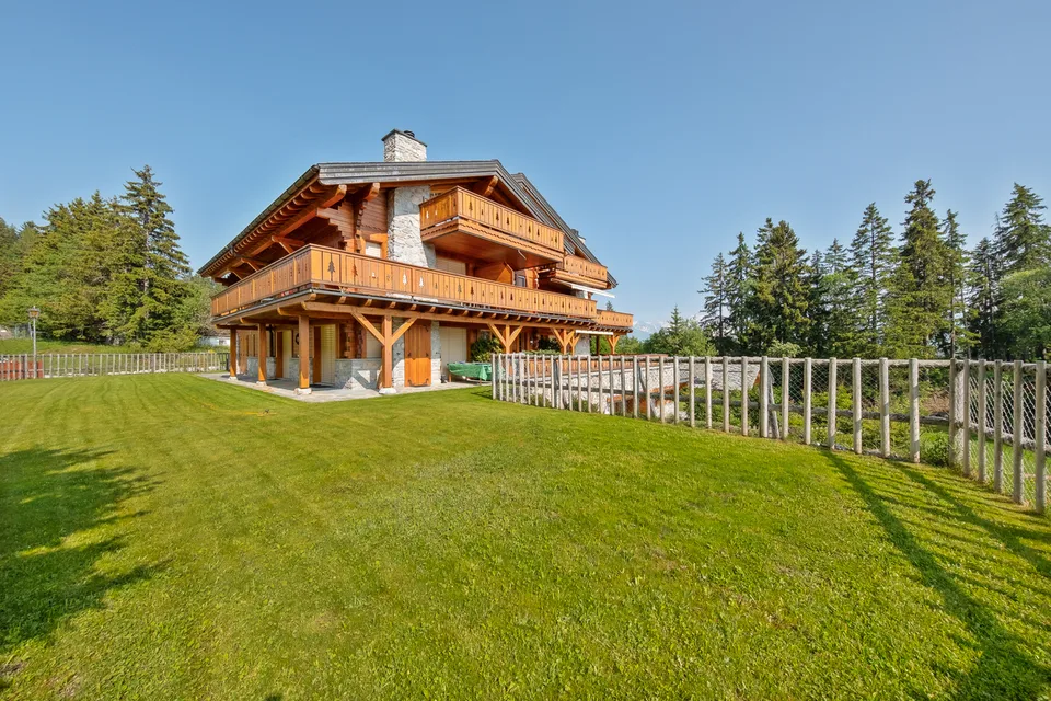 Elegante Alpenwohnung im Erdgeschoss - Privater Garten & Terrasse – Foto 9 von 13