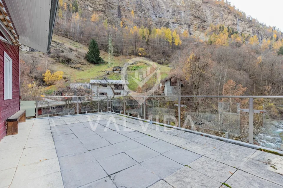 Vielseitige Immobilie mit Ausbaupotenzial in ruhiger Lage von Kalpetran – Foto 13 von 30
