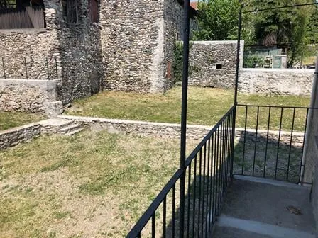 Casa di villaggio romantica con giardino bello in posizione tranquilla e soleggiata nel centro del paese – foto 10 di 11