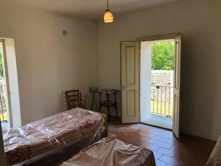 Casa di villaggio romantica con giardino bello in posizione tranquilla e soleggiata nel centro del paese – foto 7 di 11