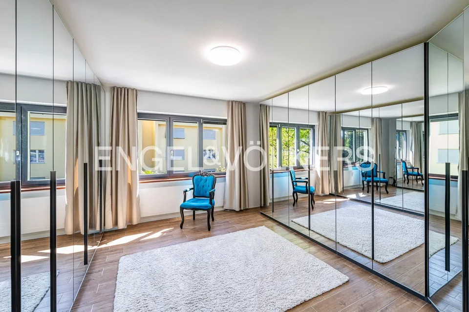 Attico con piscina esterna (62a) – foto 9 di 13
