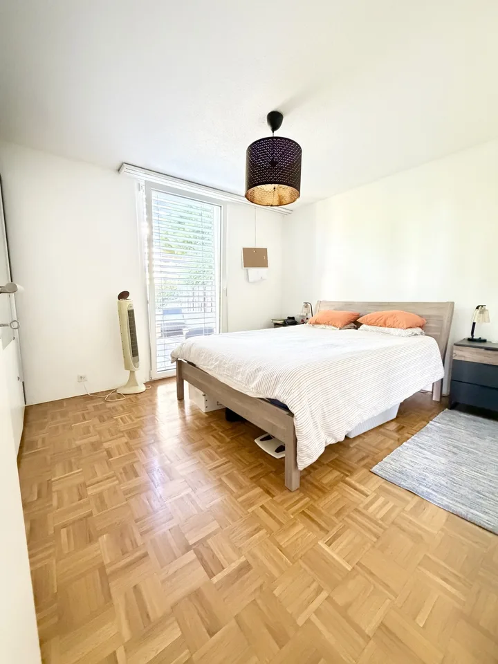 Wohnung mit 4.5 Zimmern von etwa 126 m2