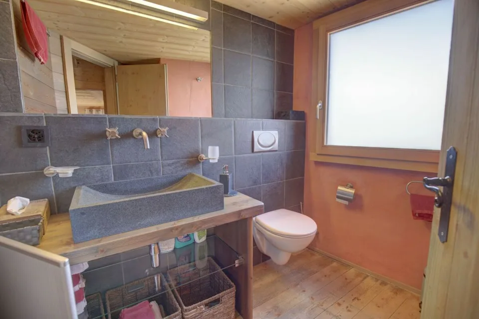 Nel vecchio villaggio di Nendaz, casa gemella con grande fascino! – foto 8 di 27