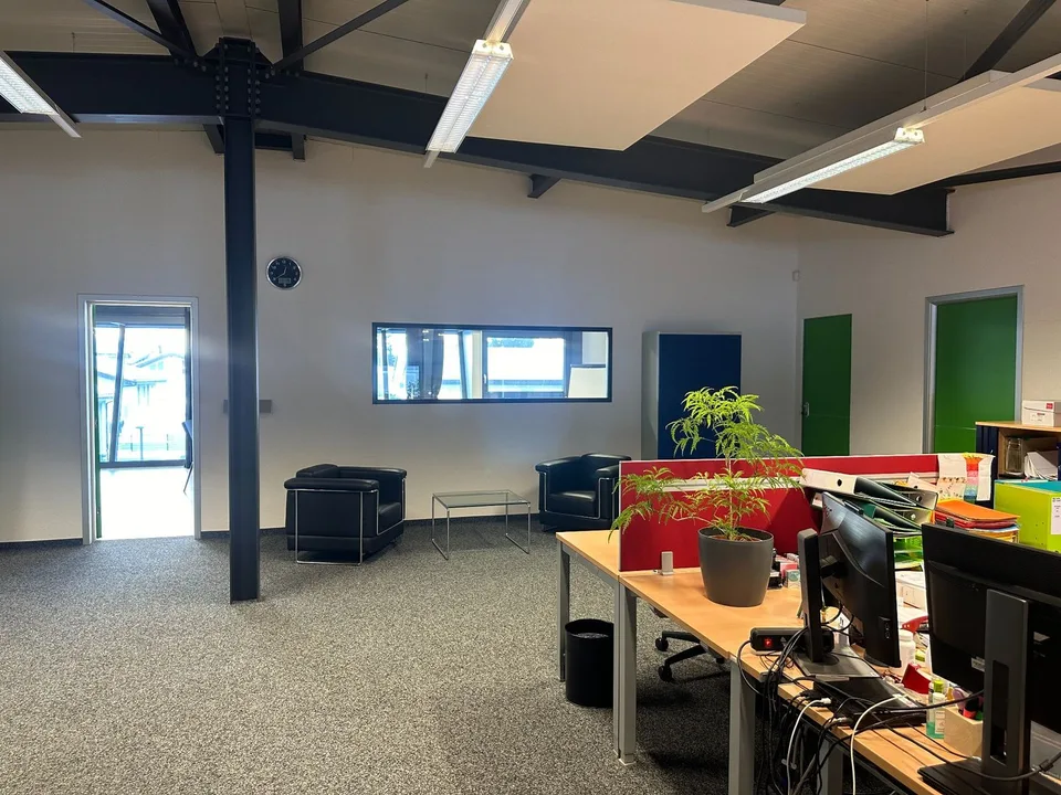 Modulares Gewerbehallenobjekt in Uvrier