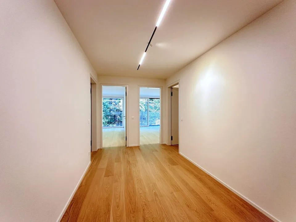 Prestigious living in Minusio in the Residenz Estate & Esplanade – photo 8 of 14