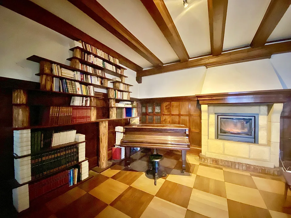 BEAUX VOLUMES ET ACCÈS PRATIQUES
