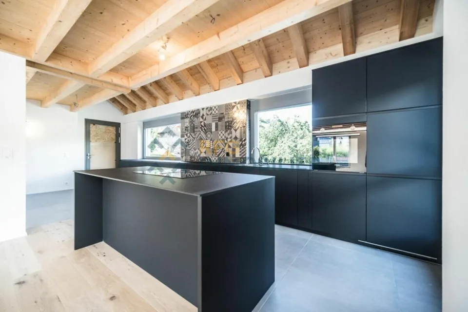 Villa adiacente 3.5 locali a Réchy