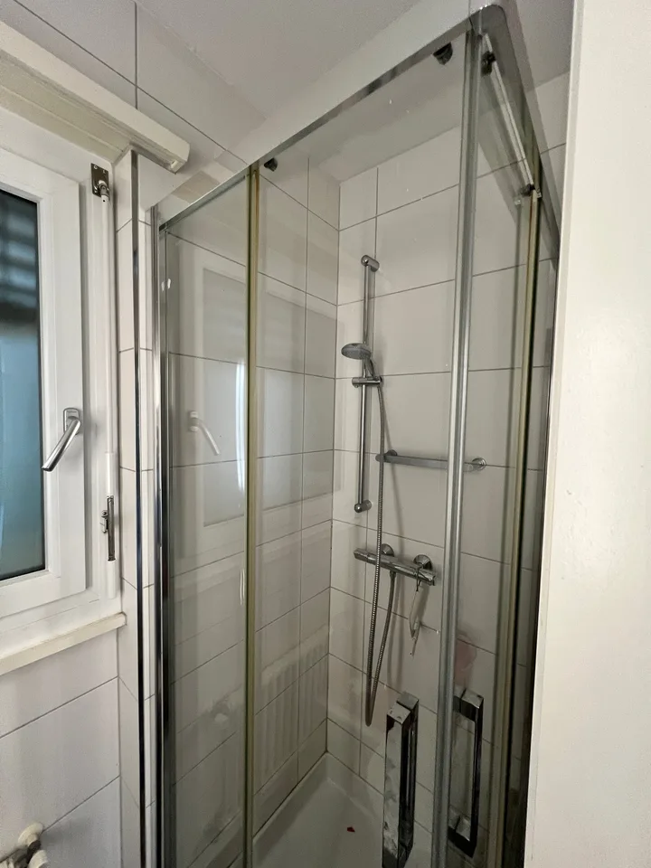 1.5 locali ristrutturato con cucina separata – photo 9 of 10