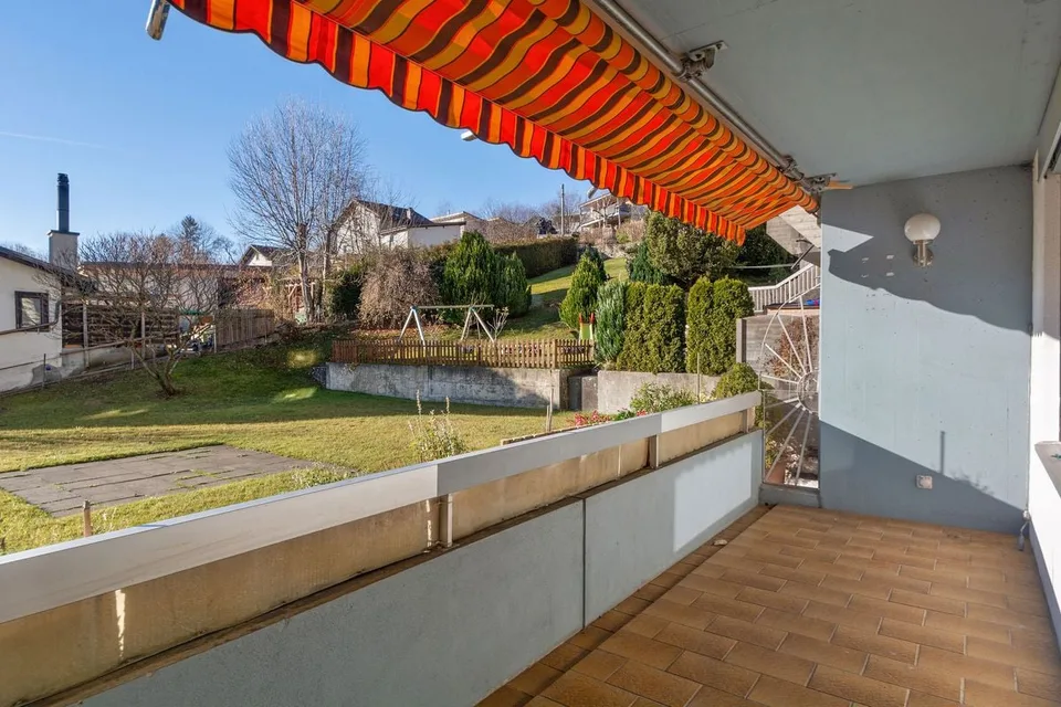 Appartamento charmant e spazioso di 4.5 locali PPE con balcone, giardino comune e 3 posti auto – foto 12 di 13