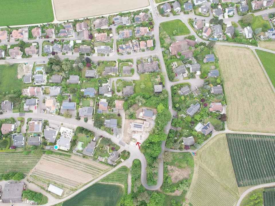 Baulandparzelle für freistehendes Einfamilienhaus an attraktiver Lage