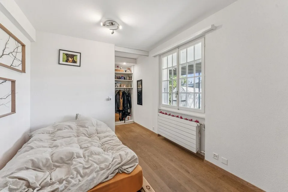 Schönes Haus mit zwei Wohnungen in der Nähe der Innenstadt – Foto 10 von 12