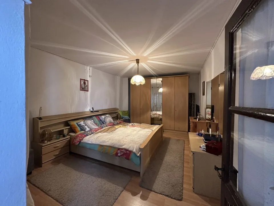 Interessantes Wohnanlage zur Renovierung mit privatem Hof und kleinem Garten – Foto 15 von 19