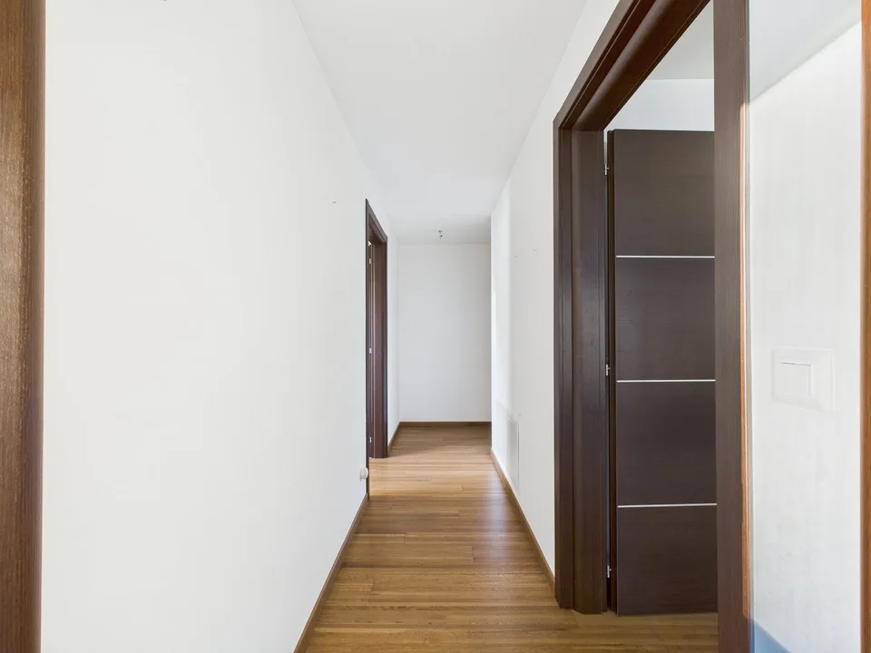 ELEGANTE APPARTAMENTO DI 4,5 LOCALI IN RESIDENZA SIGNORILE – photo 11 sur 25