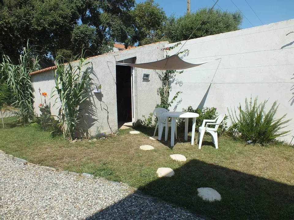 Charmanter Apartment mit 3,5 Zimmern und Balkon in Cervione – Foto 7 von 10