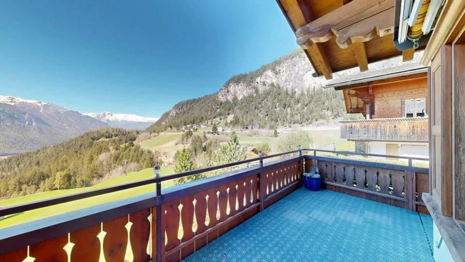 Charmant appartement 2.5 pièces avec panorama – photo 8 sur 8