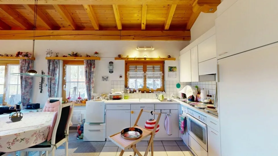 Charmante 2.5-Zimmer-Wohnung mit Panorama