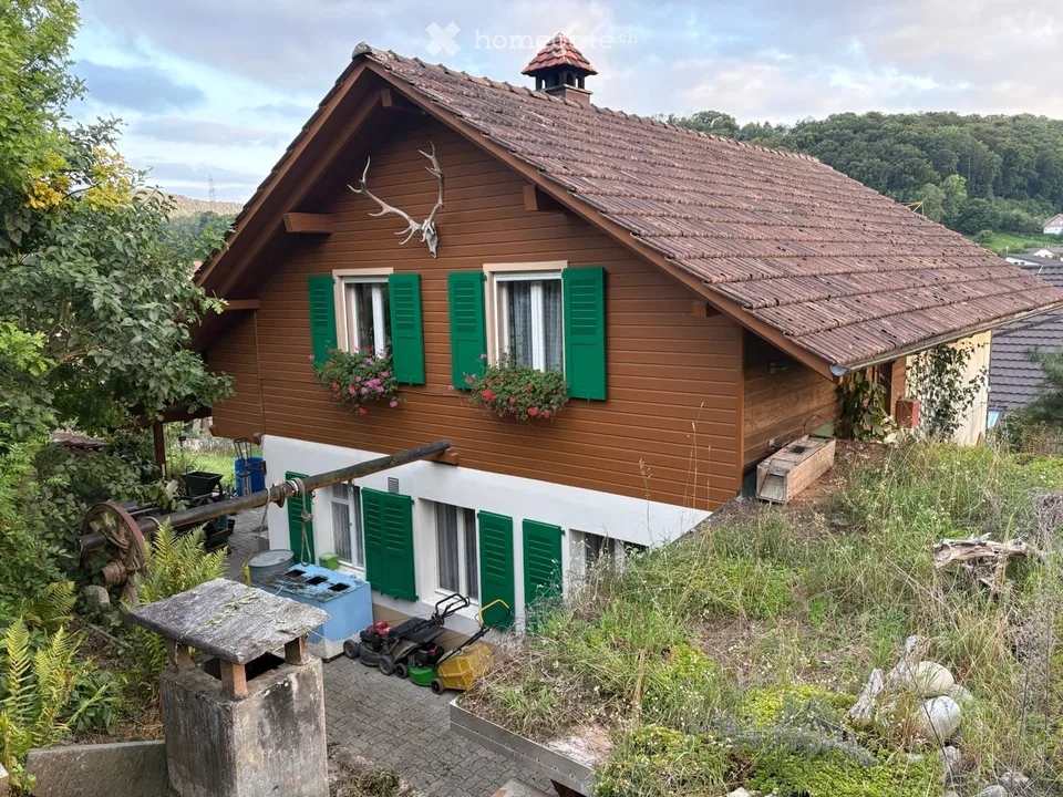 Charmantes 6-Zimmer Einfamilienhaus