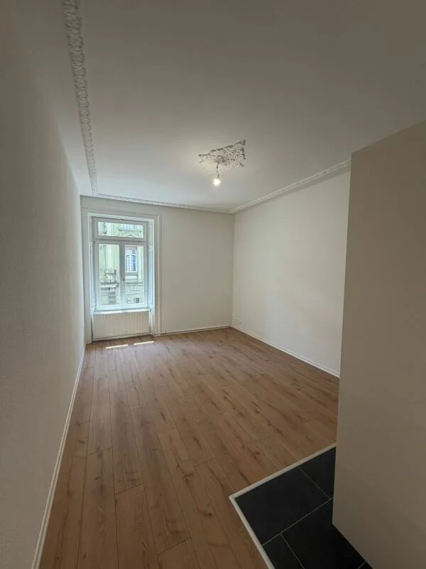 Erstbezug -  charmante frisch sanierte 2.5 Zimmer-Wohnung jetzt zu vermieten!