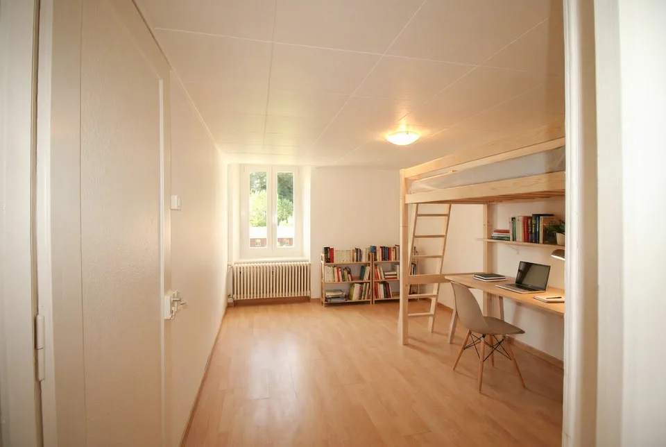 5-Zimmer-Wohnung mit Gemeinschaftsgarten Garage extra
