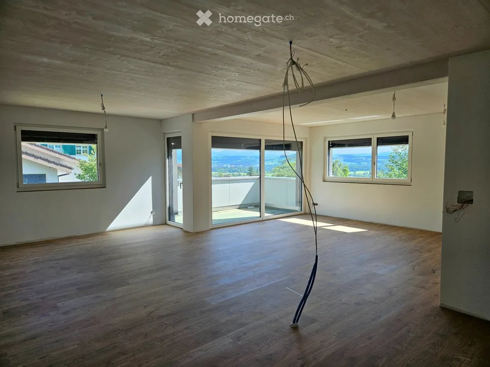Primo affitto: appartamento 4,5 locali con vista panoramica & area di soggiorno